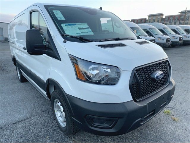 2024 Ford Transit Base