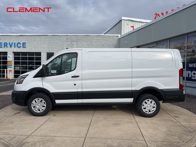 2024 Ford Transit Base