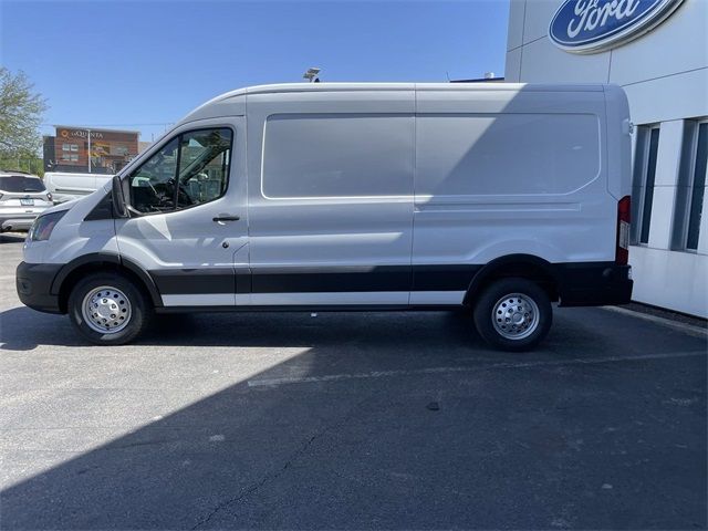 2024 Ford Transit Base