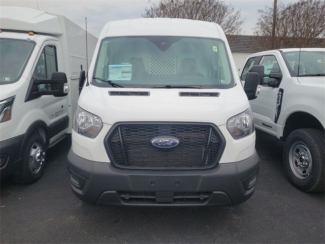 2024 Ford Transit Base