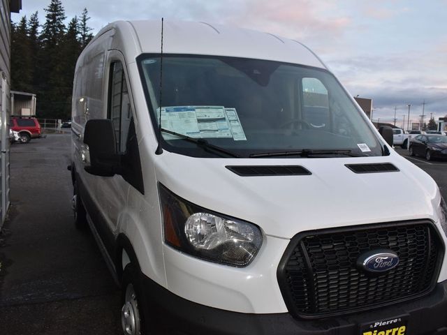 2024 Ford Transit Base