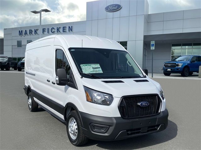 2024 Ford Transit Base