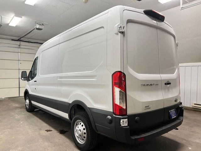 2024 Ford Transit Base