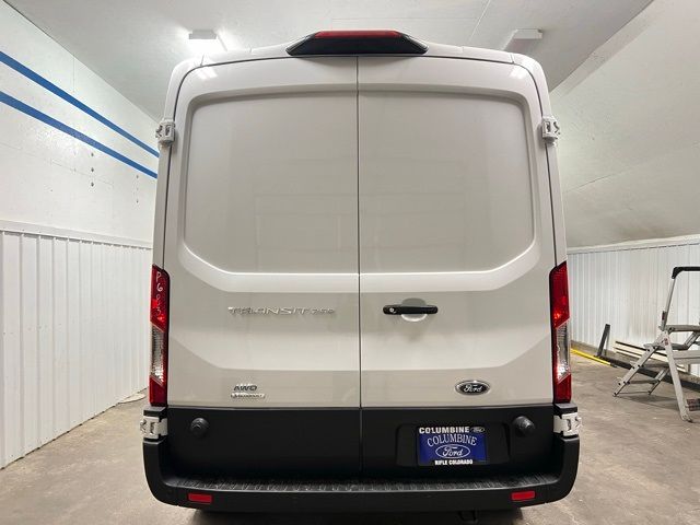 2024 Ford Transit Base