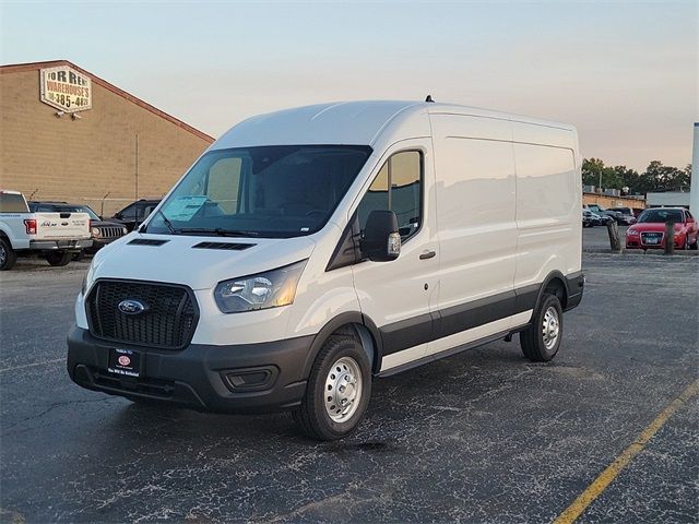 2024 Ford Transit Base