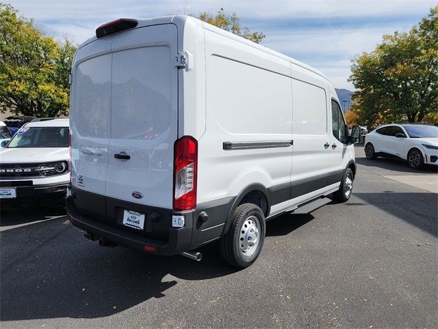 2024 Ford Transit Base