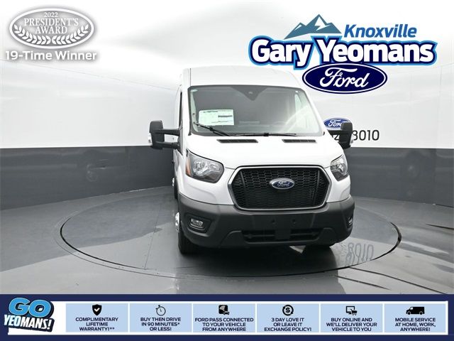 2024 Ford Transit Base