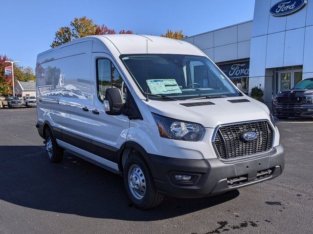 2024 Ford Transit Base