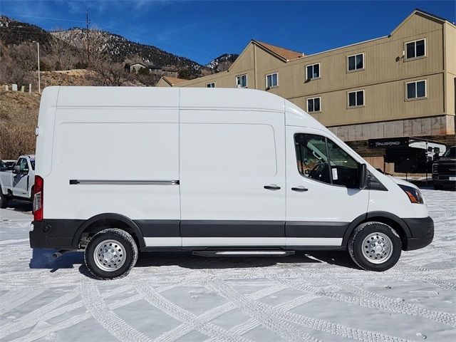 2024 Ford Transit Base