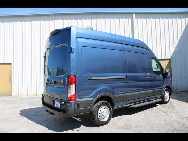 2024 Ford Transit Base