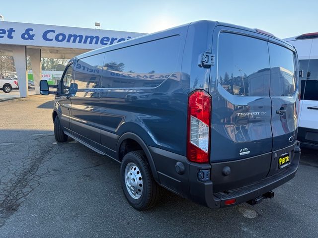 2024 Ford Transit Base