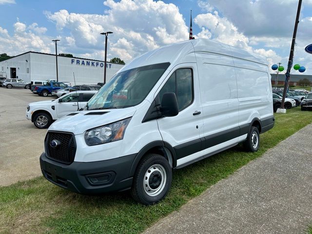 2024 Ford Transit Base