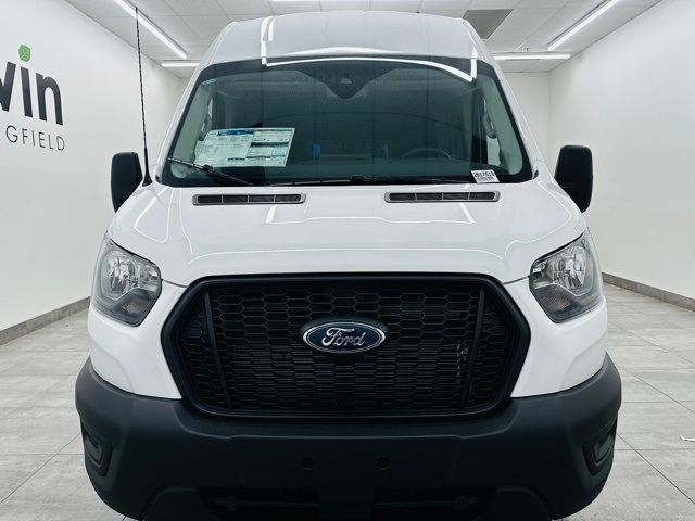 2024 Ford Transit Base