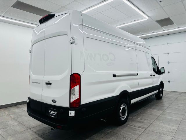 2024 Ford Transit Base