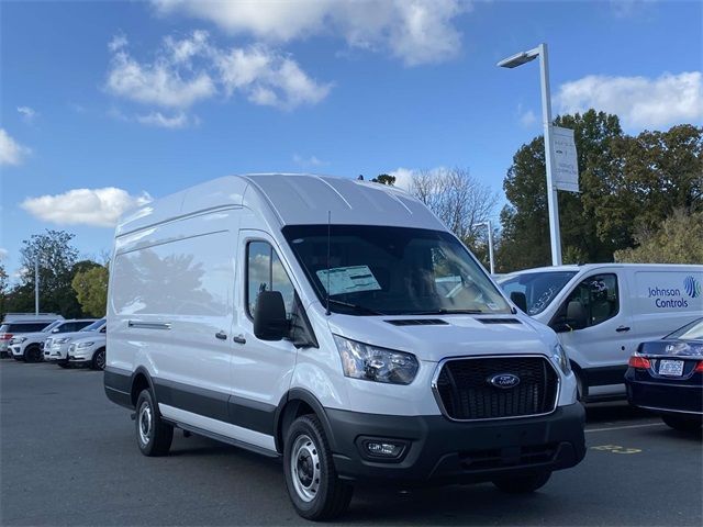 2024 Ford Transit Base