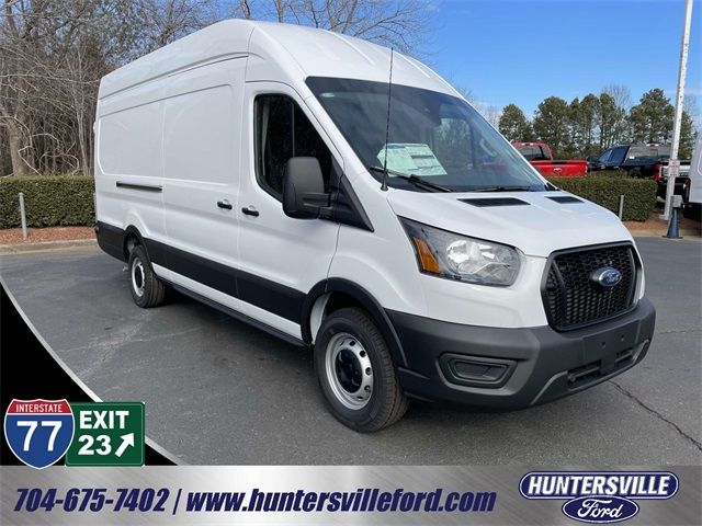 2024 Ford Transit Base