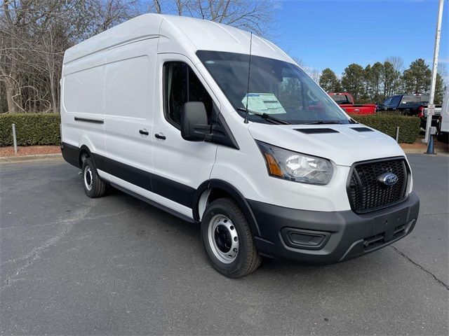 2024 Ford Transit Base