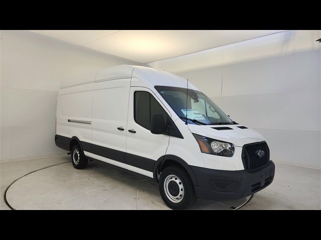 2024 Ford Transit Base