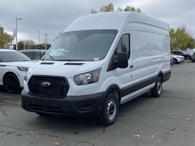 2024 Ford Transit Base