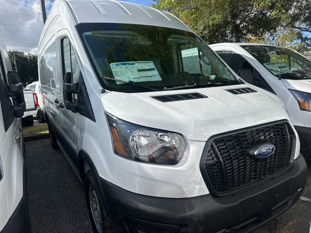 2024 Ford Transit Base