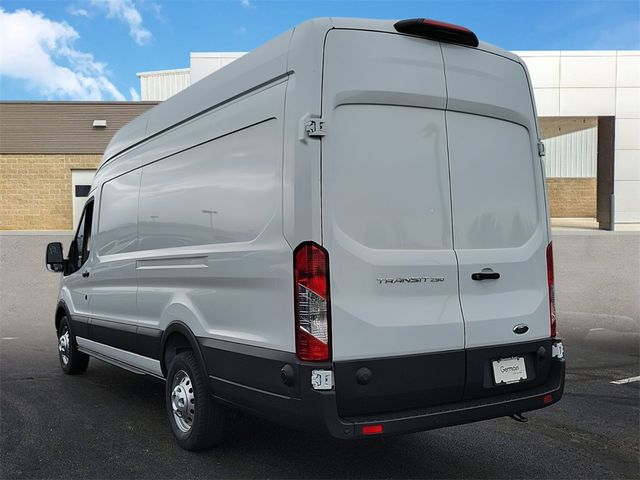 2024 Ford Transit Base