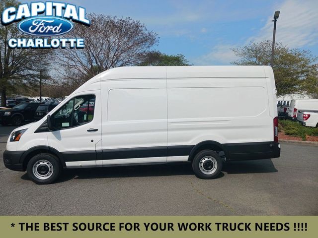 2024 Ford Transit Base