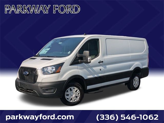 2024 Ford Transit Base