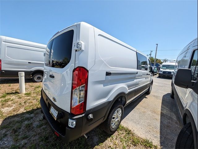 2024 Ford Transit Base