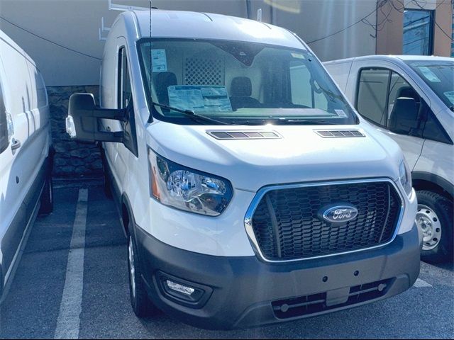 2024 Ford Transit Base