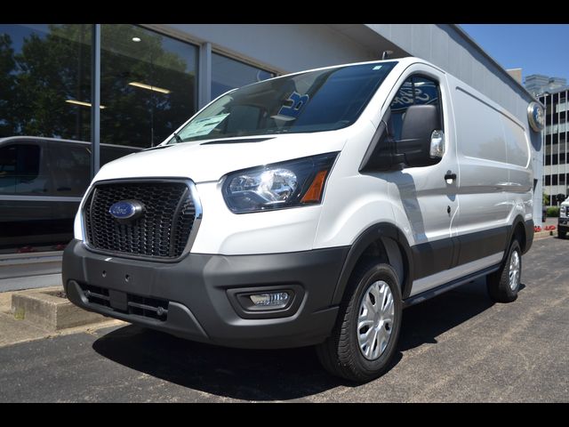 2024 Ford Transit Base