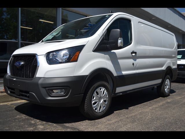 2024 Ford Transit Base