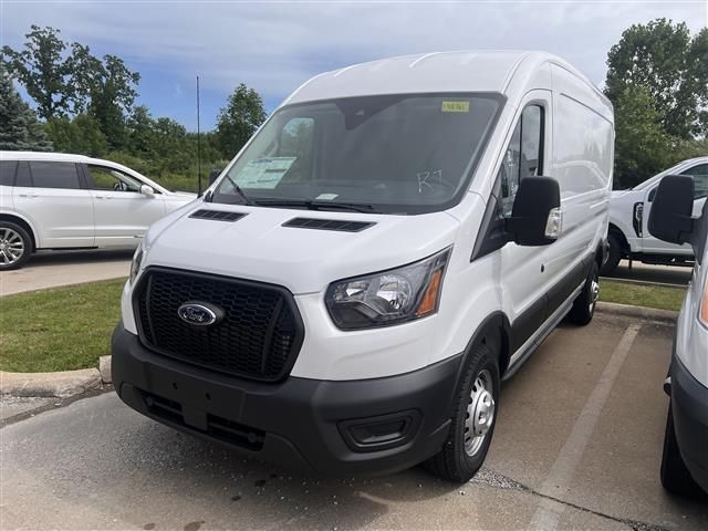 2024 Ford Transit Base