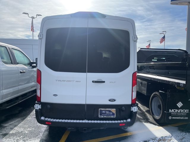 2024 Ford Transit XLT