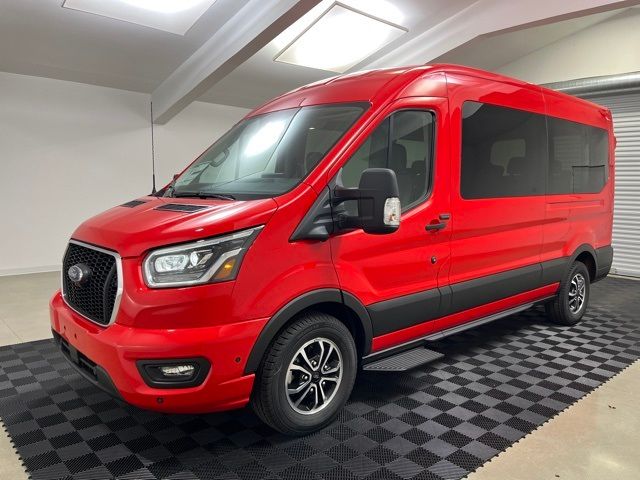 2024 Ford Transit XLT