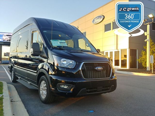 2024 Ford Transit XLT