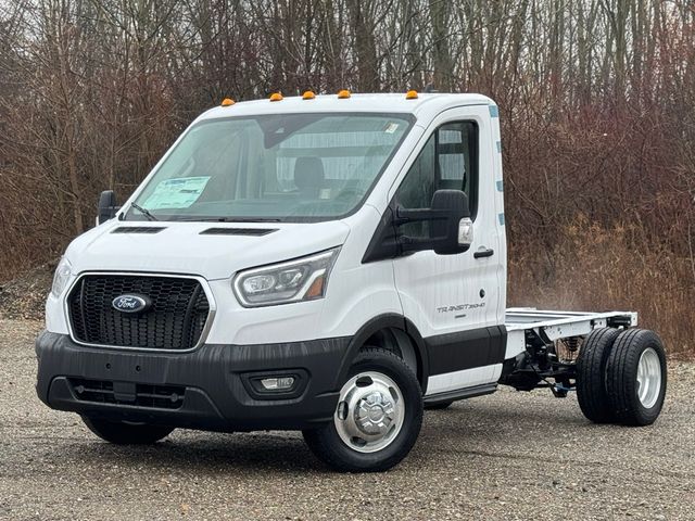 2024 Ford Transit Base