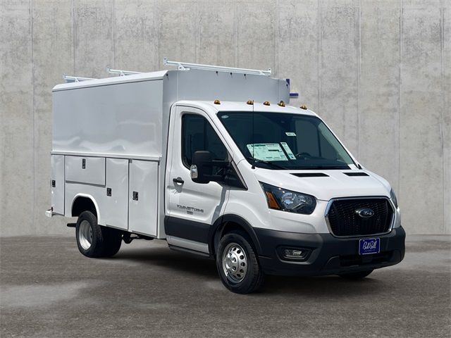 2024 Ford Transit Base