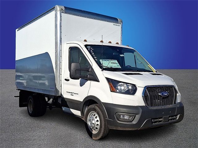 2024 Ford Transit Base