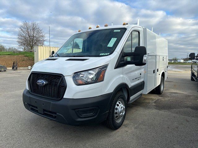 2024 Ford Transit Base