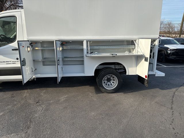 2024 Ford Transit Base