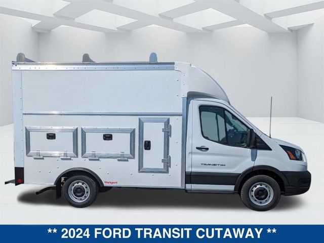 2024 Ford Transit Base