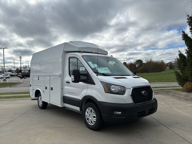 2024 Ford Transit Base