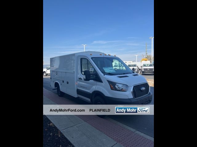 2024 Ford Transit Base