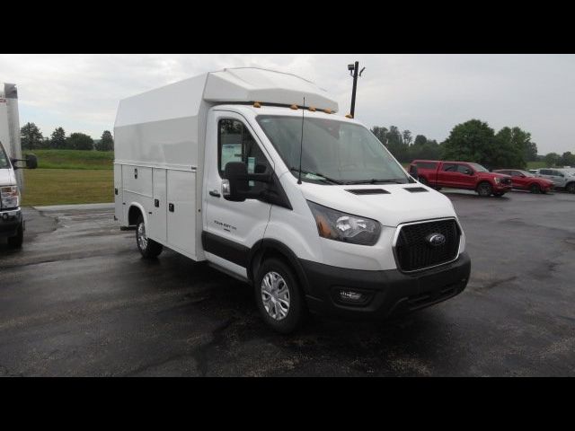 2024 Ford Transit Base