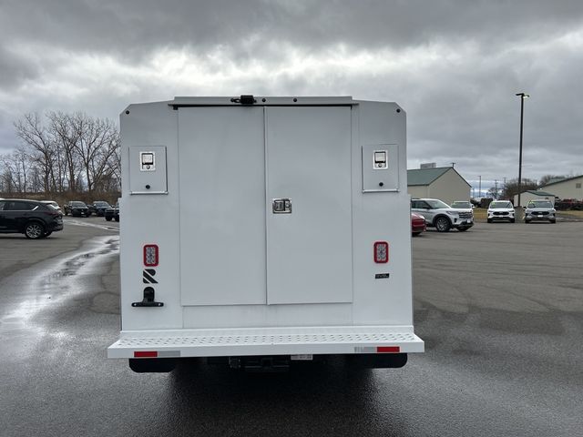2024 Ford Transit Base