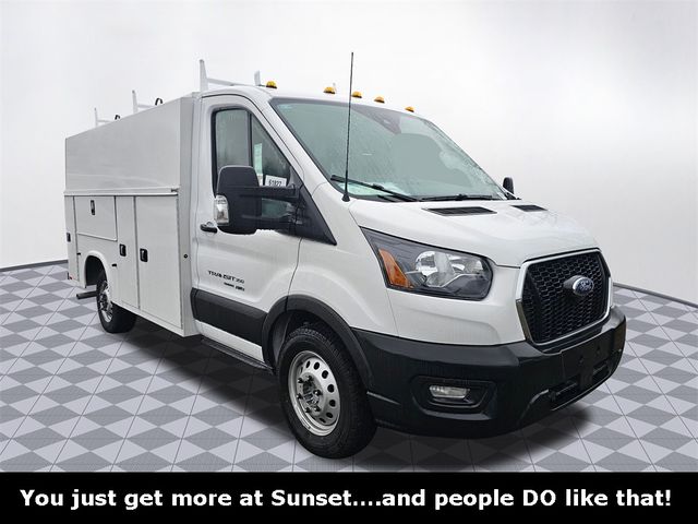 2024 Ford Transit Base