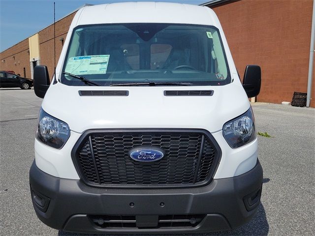 2024 Ford Transit Base