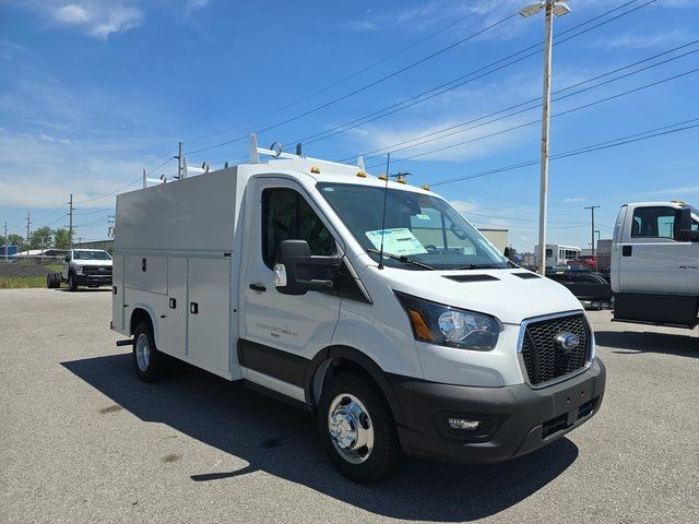 2024 Ford Transit Base