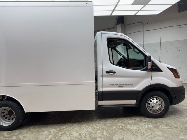 2024 Ford Transit Base