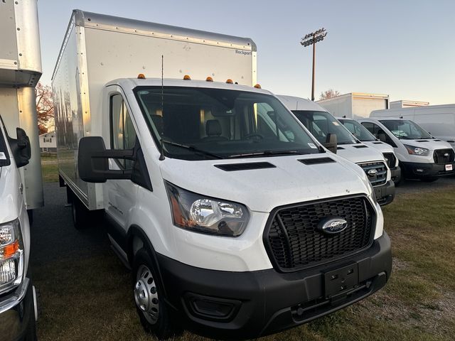 2024 Ford Transit Base